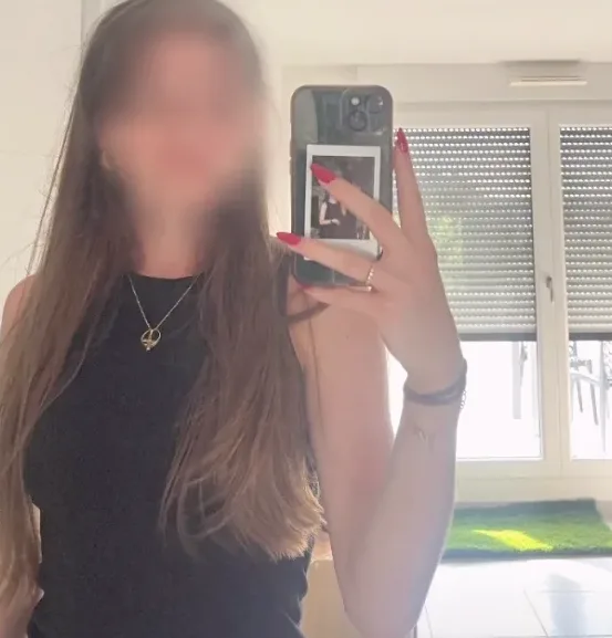 Lucy, 27