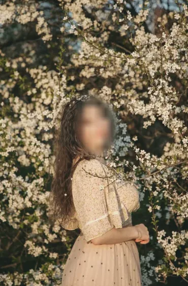 Millie, 35