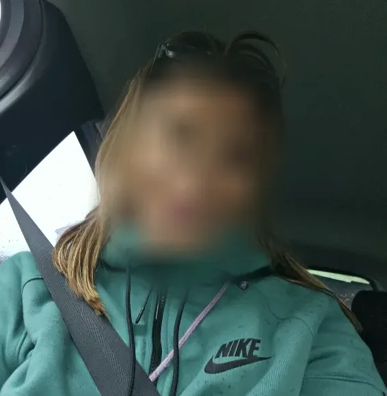 Molly, 22