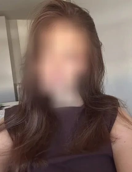 Poppy, 28