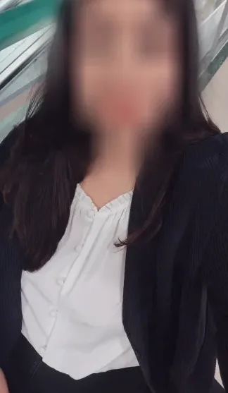 Rosie, 39